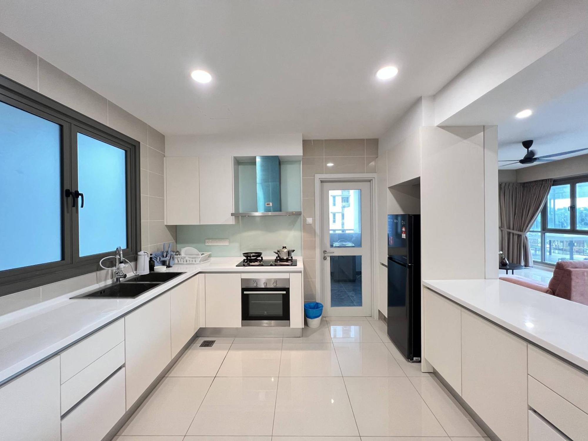 Iskandar Residence By Rr Jbcity นุสาจายา ภายนอก รูปภาพ